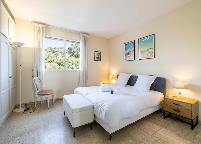 Flat -2bdr-4p - Sea View Cannes